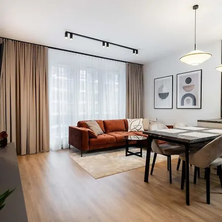 Urban Retreat Mokotow Balcony&parking Apartman Varsó